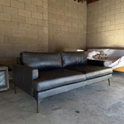 William Sonoma West Elm Andes Leather Sofa Delivery Available