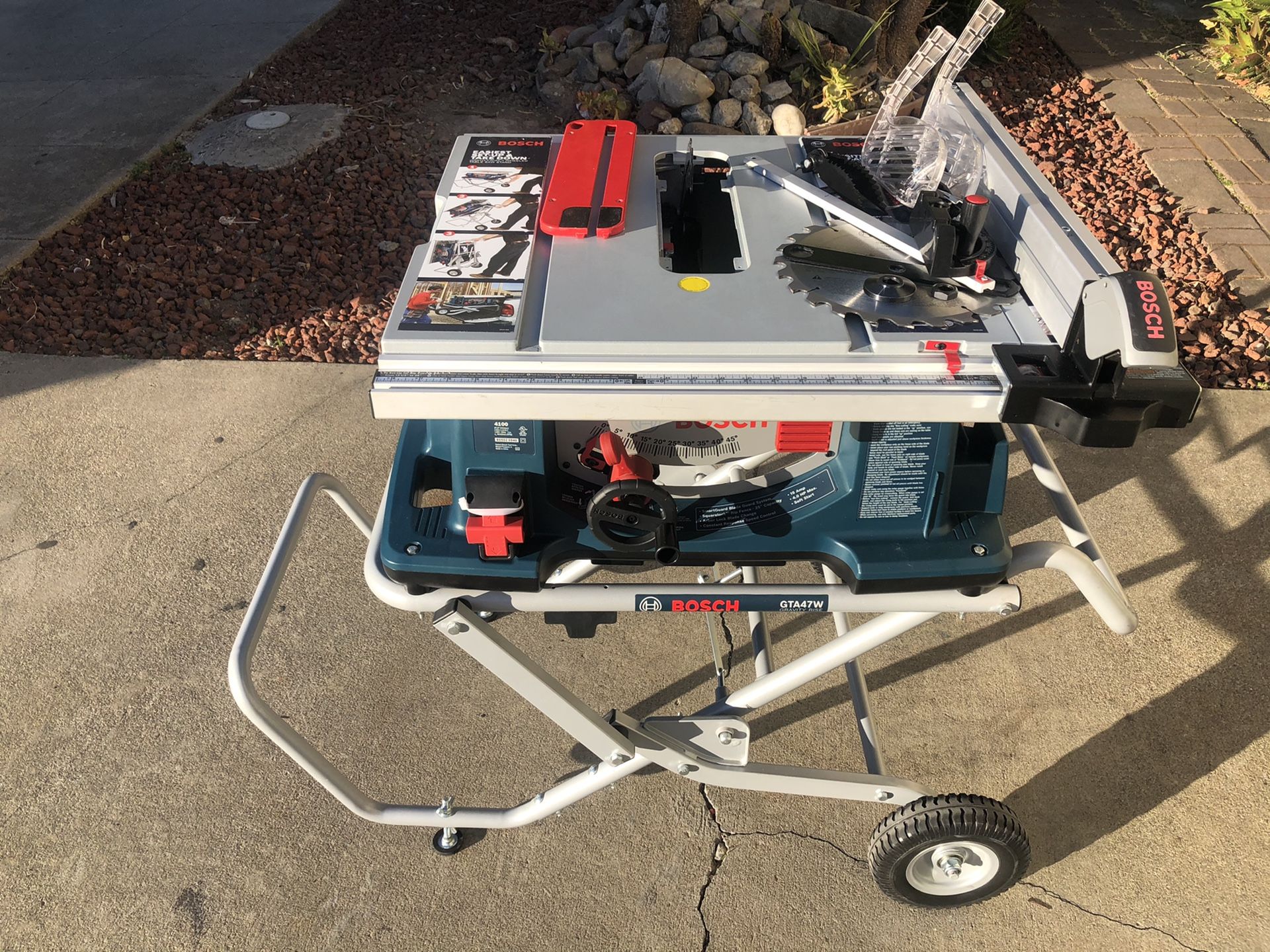 Bosch Table Saw (4100) New!