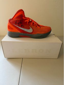 Phoenix Suns Autographed Basketball Shoe (Marcin Gortat #4)