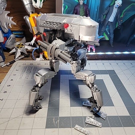 Mega Bloks TERMINATOR Genisys Droid SPIDER TANK ""INCOMPLETE"" MISSING PARTS