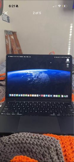 Apple MacBook Air Laptop 2025