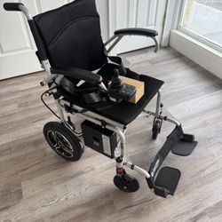 NEW Journey Air Folding Power Chair