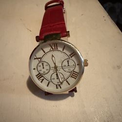 3 different watches in excellent condition  with new batteries  30.00 each