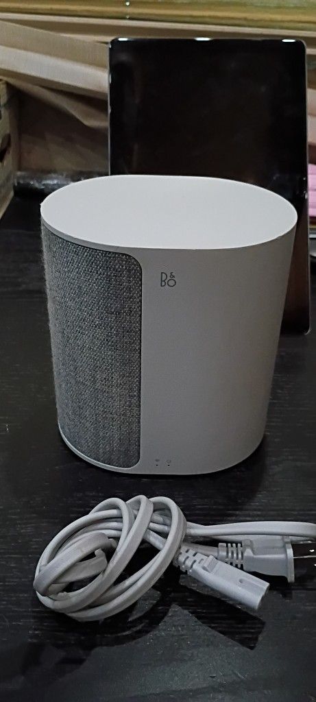 B&O M3 Bluetooth Speaker