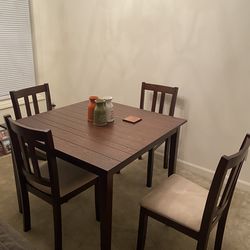 Dinning Room Tables including chairs !!!