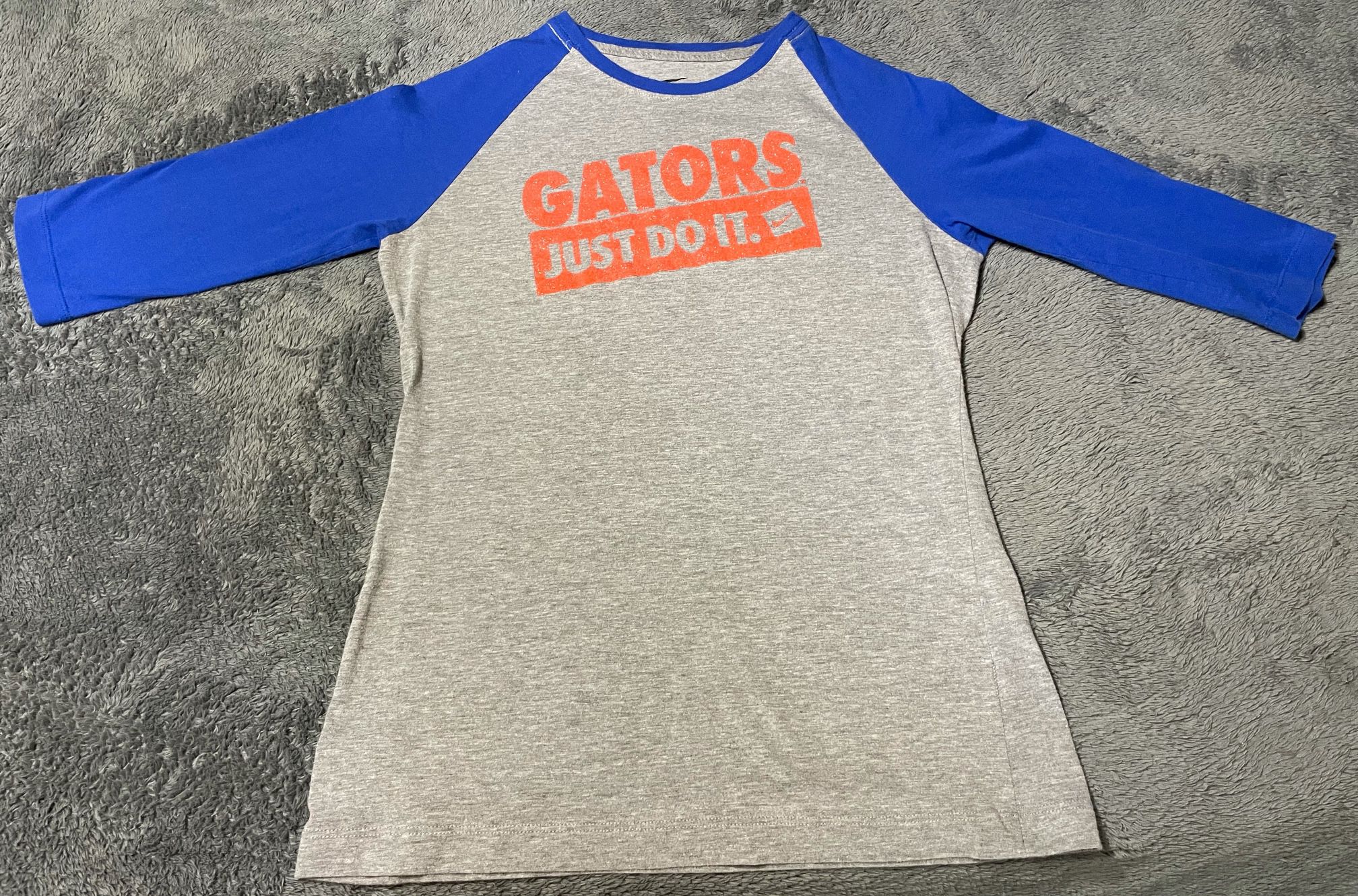 Women’s Large Slim Fit Florida Gators Baseball Tee ( Size Runs Small)
