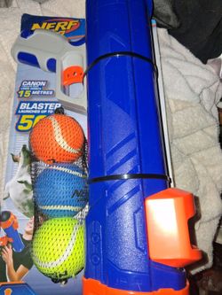 Brand New
Nerf Dog Tennis Ball Blaster Dog Toy with 3 Balls, 12 inches
Launches up to 50 feet
Asking $20
Pickup only
43rd ave and Bethany home
