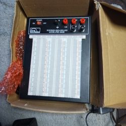 Equipment PBB-4060B Triple Output Powered Breadboard
