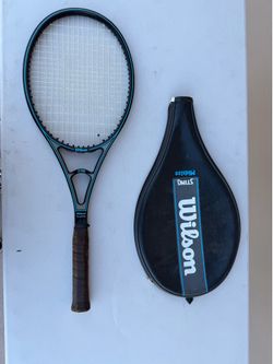 Vintage Wilson Sting Midsize Graphite Racquet + Cover