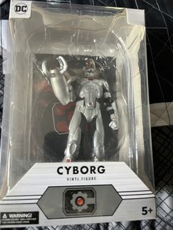 Dc Comics Cyborg Vinyl Figurine ( World’s Finest Collection )