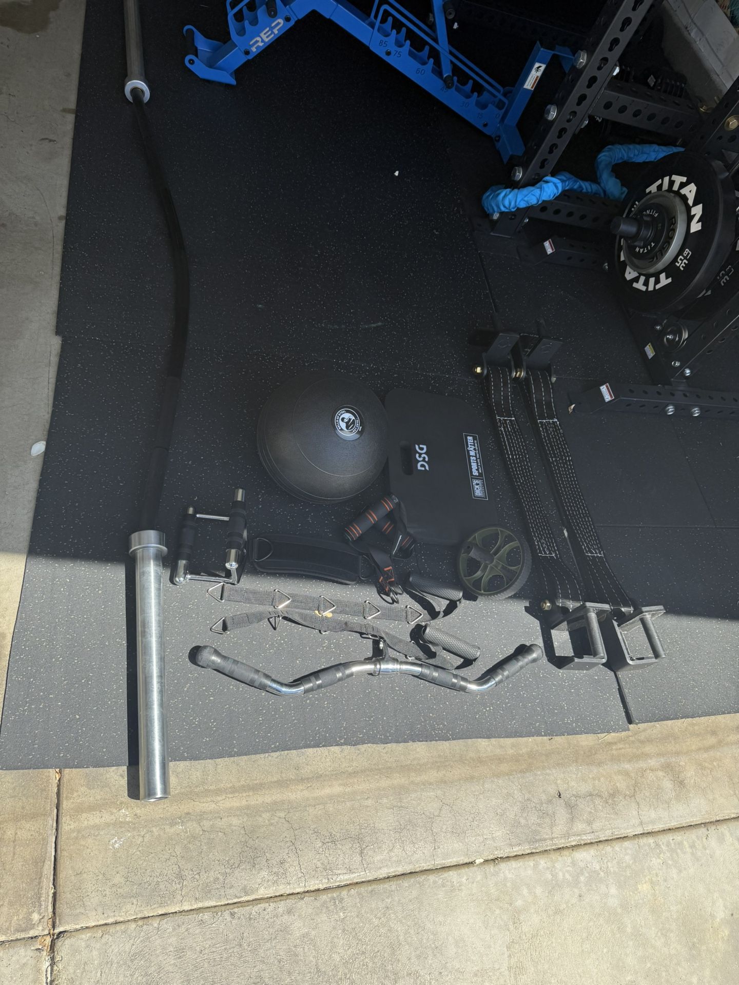 Gym Equipment 175$ For All Clean Up Sale
