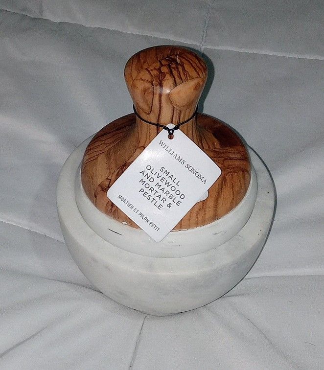 William Sonoma Small Olivewood & Marble Mortar & Pestle - BN!!