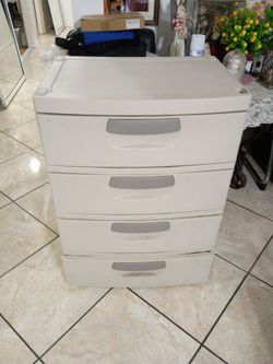 Storage cabinet
