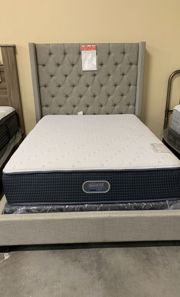 Queen bed frame for Sale in El Paso, TX OfferUp