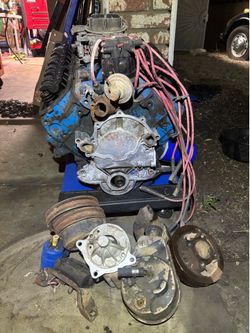 Ford 302 engine complete