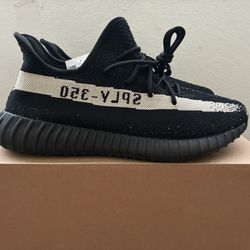 Adidas Yeezy Oreo Men’s Size 10