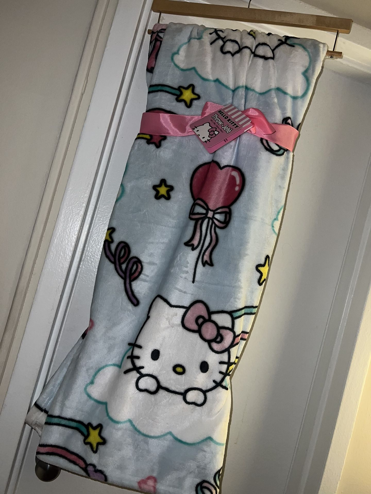 Hello Kitty Blanket