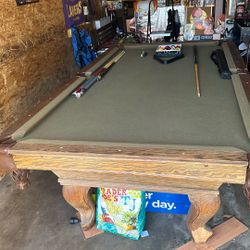 Pool Table Set 