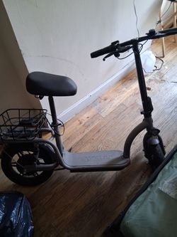 Gotrax Electric scooter