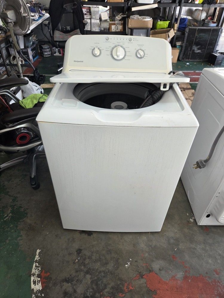 2 Washers and 2 Dryers...As Is