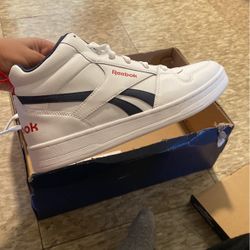 Reebok Shoes White With A Little Red And Blue Never Worn Still Have The Same Thinks In The Shoes very Good Quality Reebok Royal Prime Mid 2.