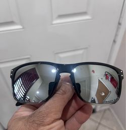 Oakley Holbrook sunglasses new in box