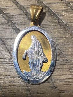 Virgin Mary Medal  Placed  Of Silver And Gold 