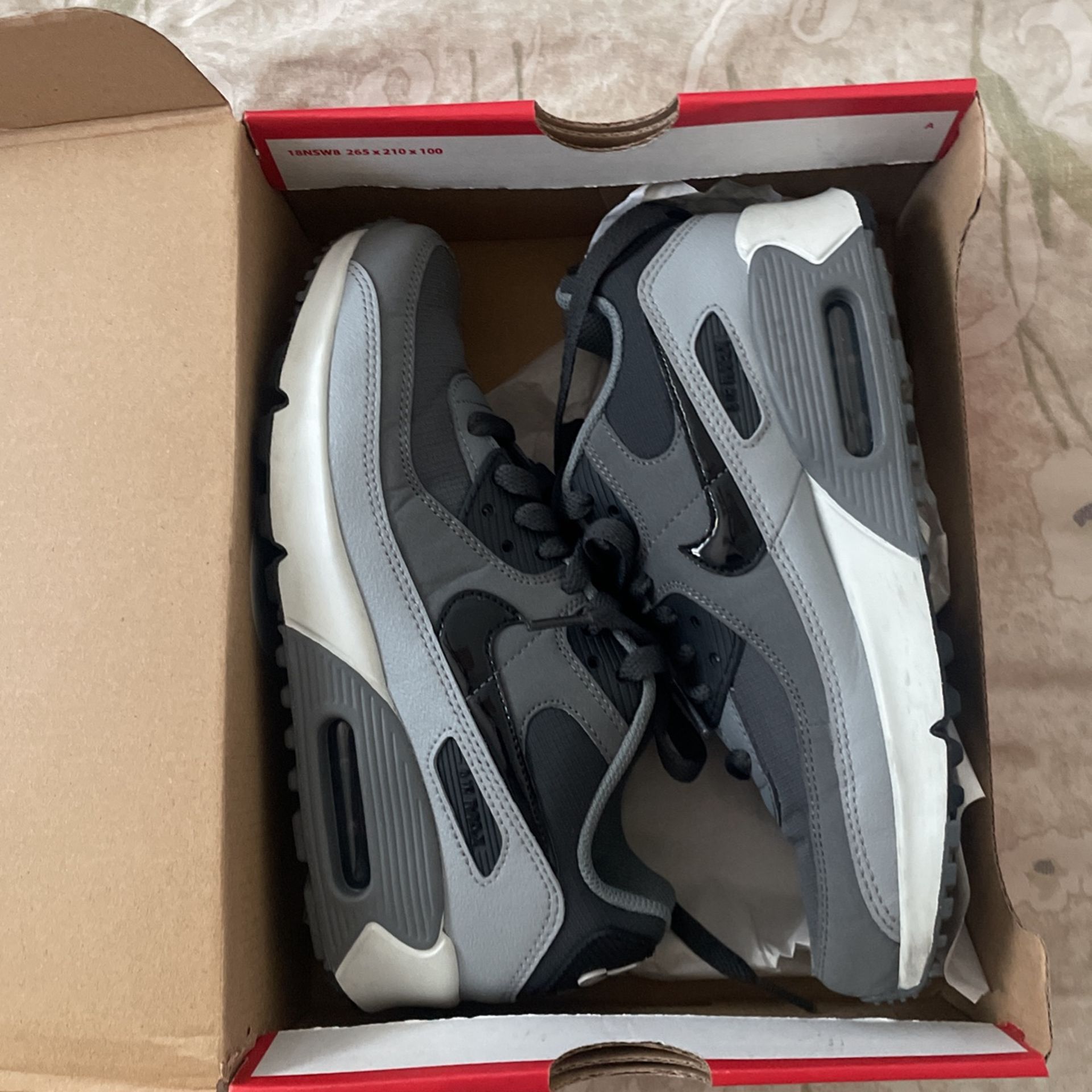 Nike Air Max 90