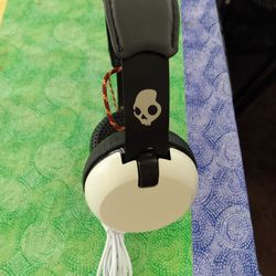 SKULCANDY HEADPHONES WIRED GOOD SOUND