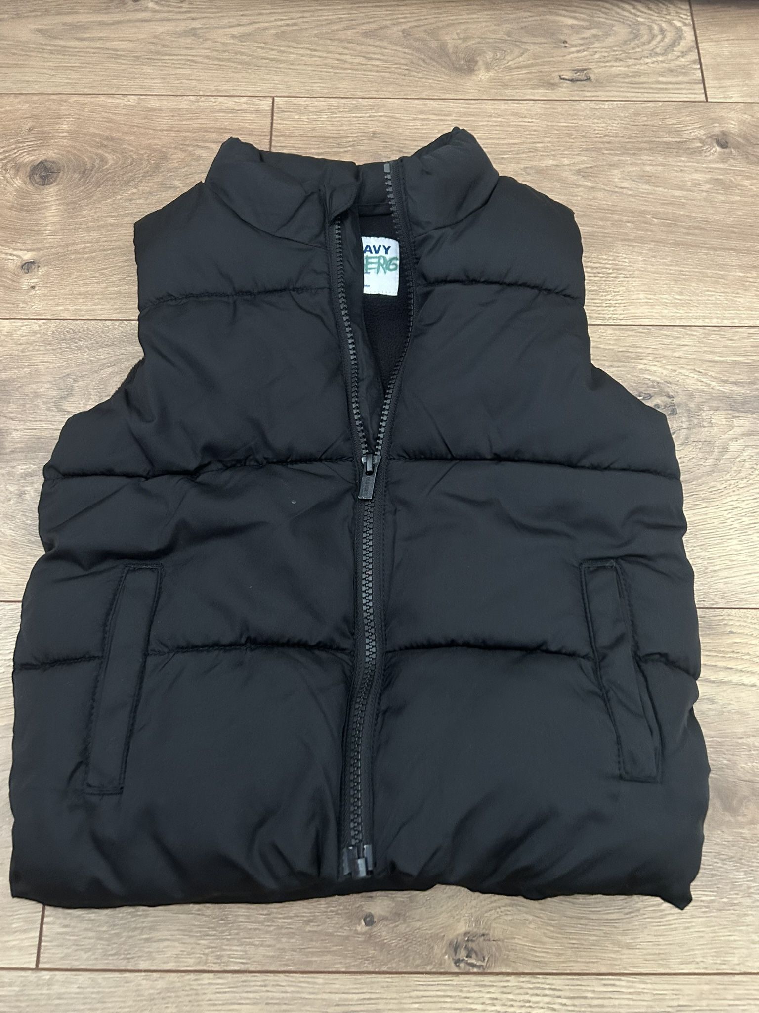 Puffer Vest Old Navy black boys girls kids quilted jacket unisex small 5T