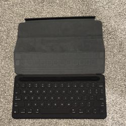 iPad Pro Wireless Keyboard