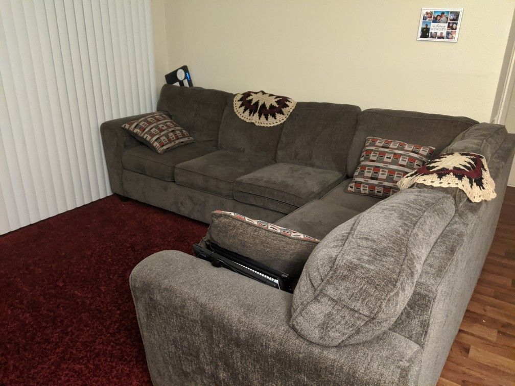 Sectional couch