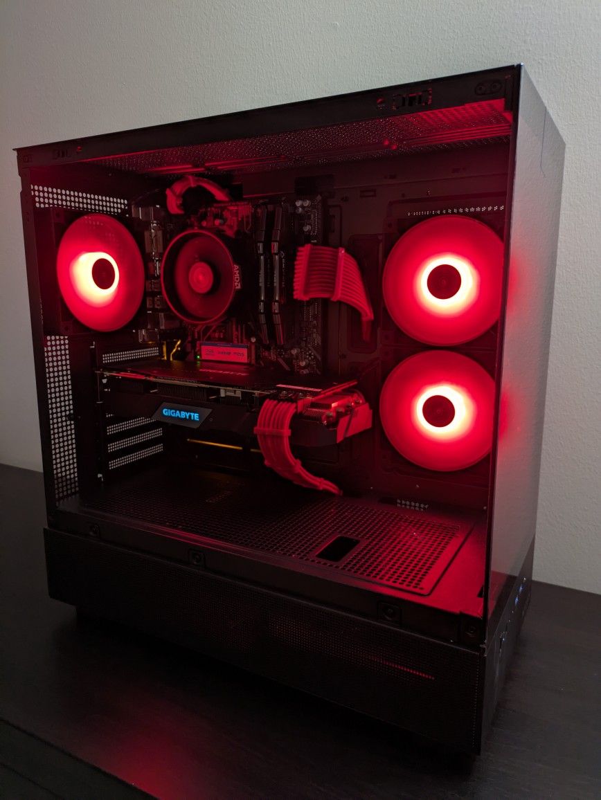 Amazing Gaming Computer