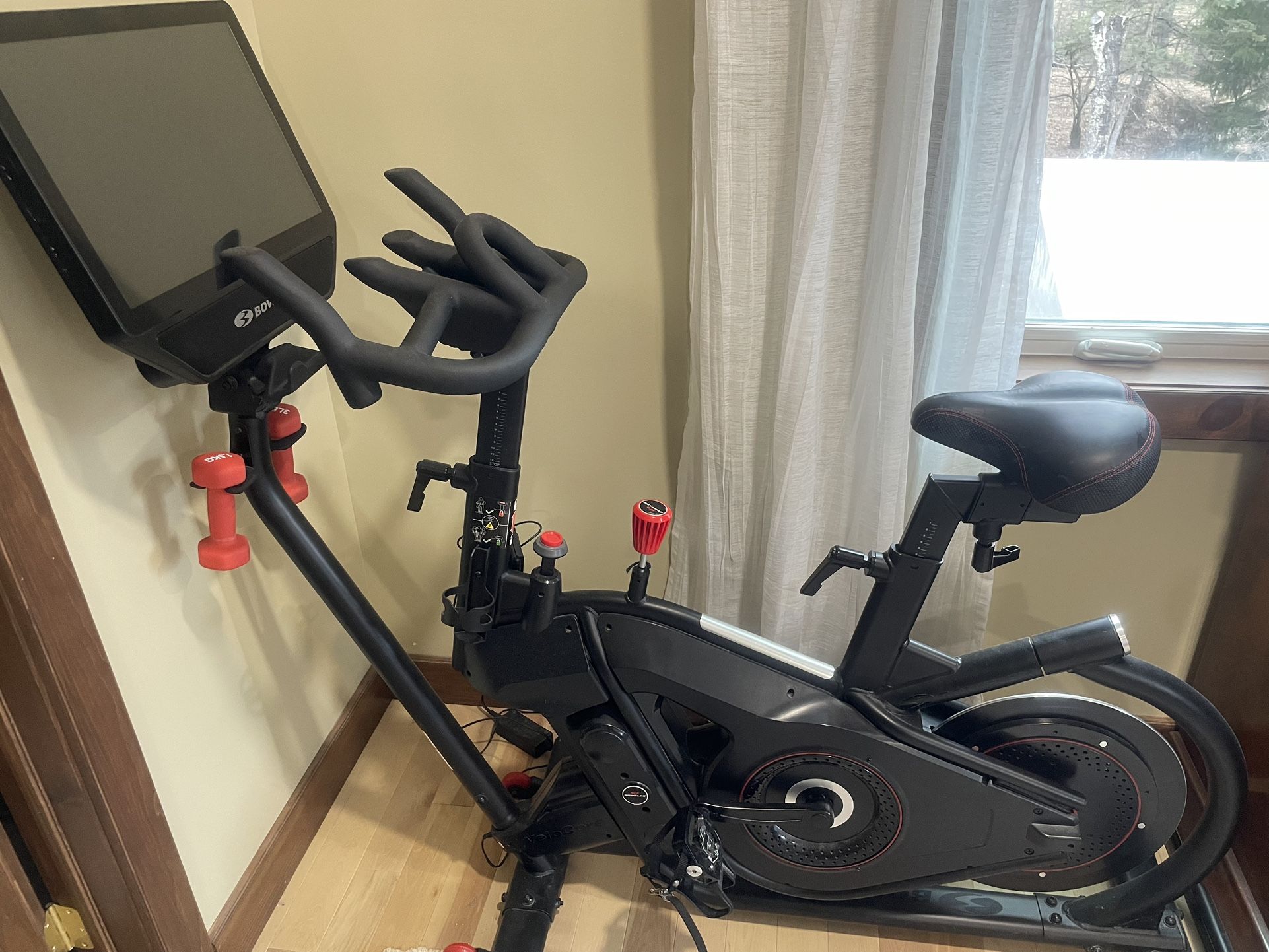 Bowflex velocore 22” Exercise Bike