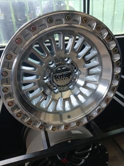 17 kmc Rims 6 lug 6x139 6x5.5 On new tires 33 1250 17