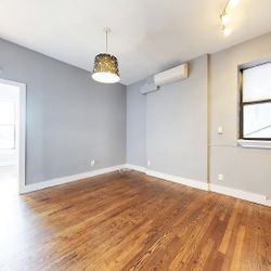 2 Bedroom Apartments 