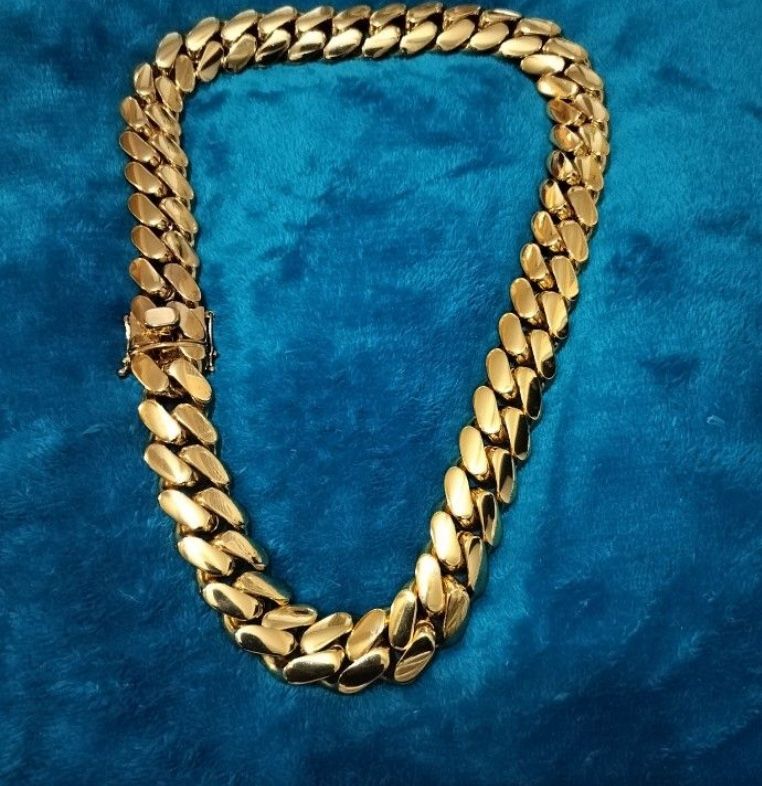 Miami Cuban Link Gold Plated 20mm Heavy Chain 