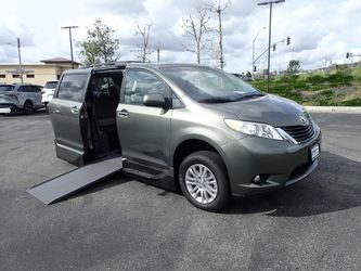 2011 Toyota Sienna