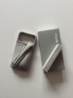 iPhone 17 pro max Rhode Peptide Lip Treatment with Phone Case