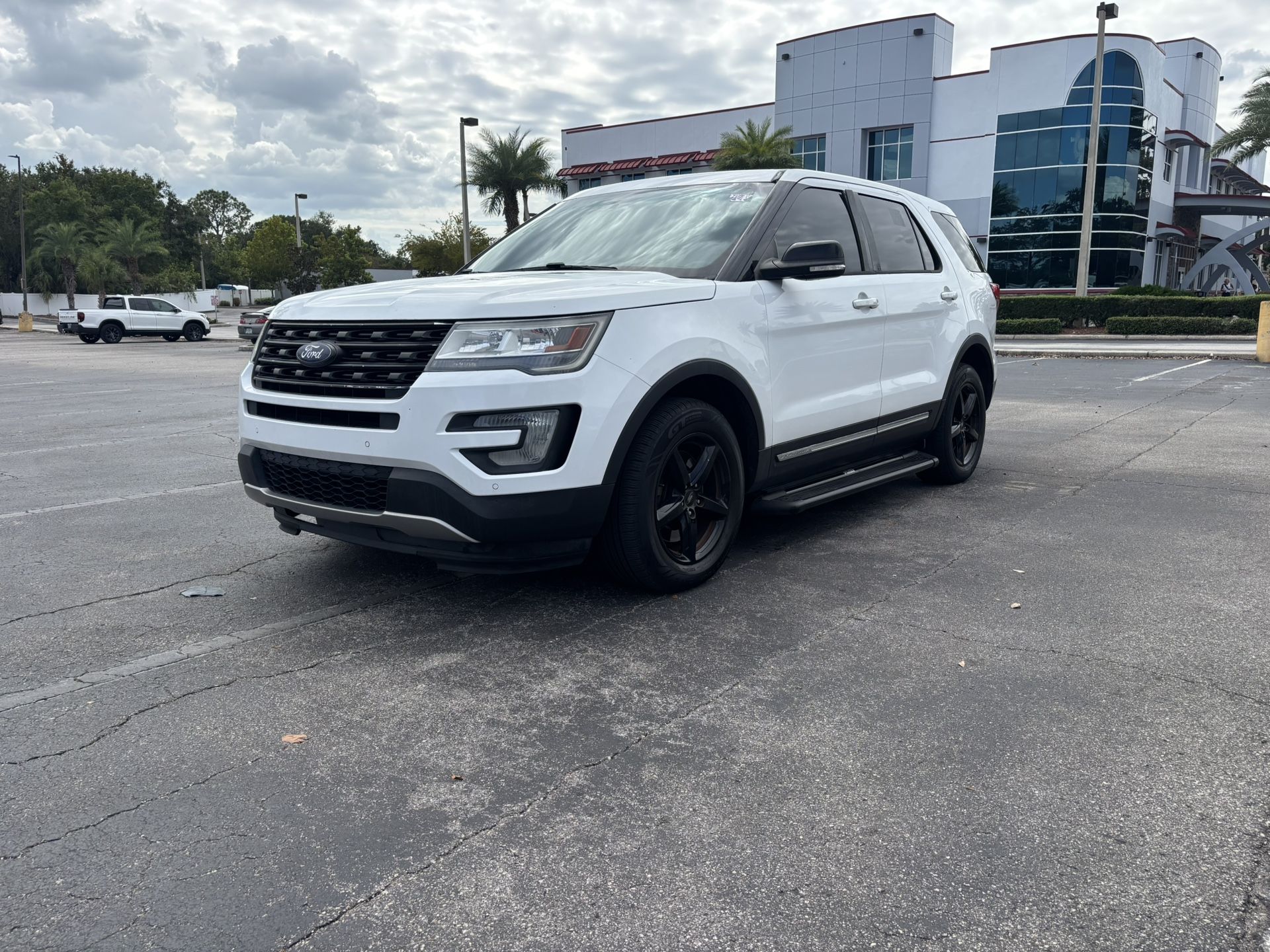 2016 Ford Explorer
