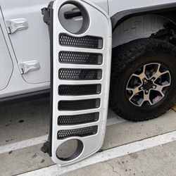 Eye Grille For Jeep 2019
