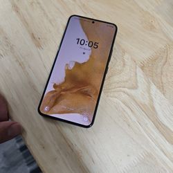 Verizon Samsung Galaxy S22 5G 128GB 