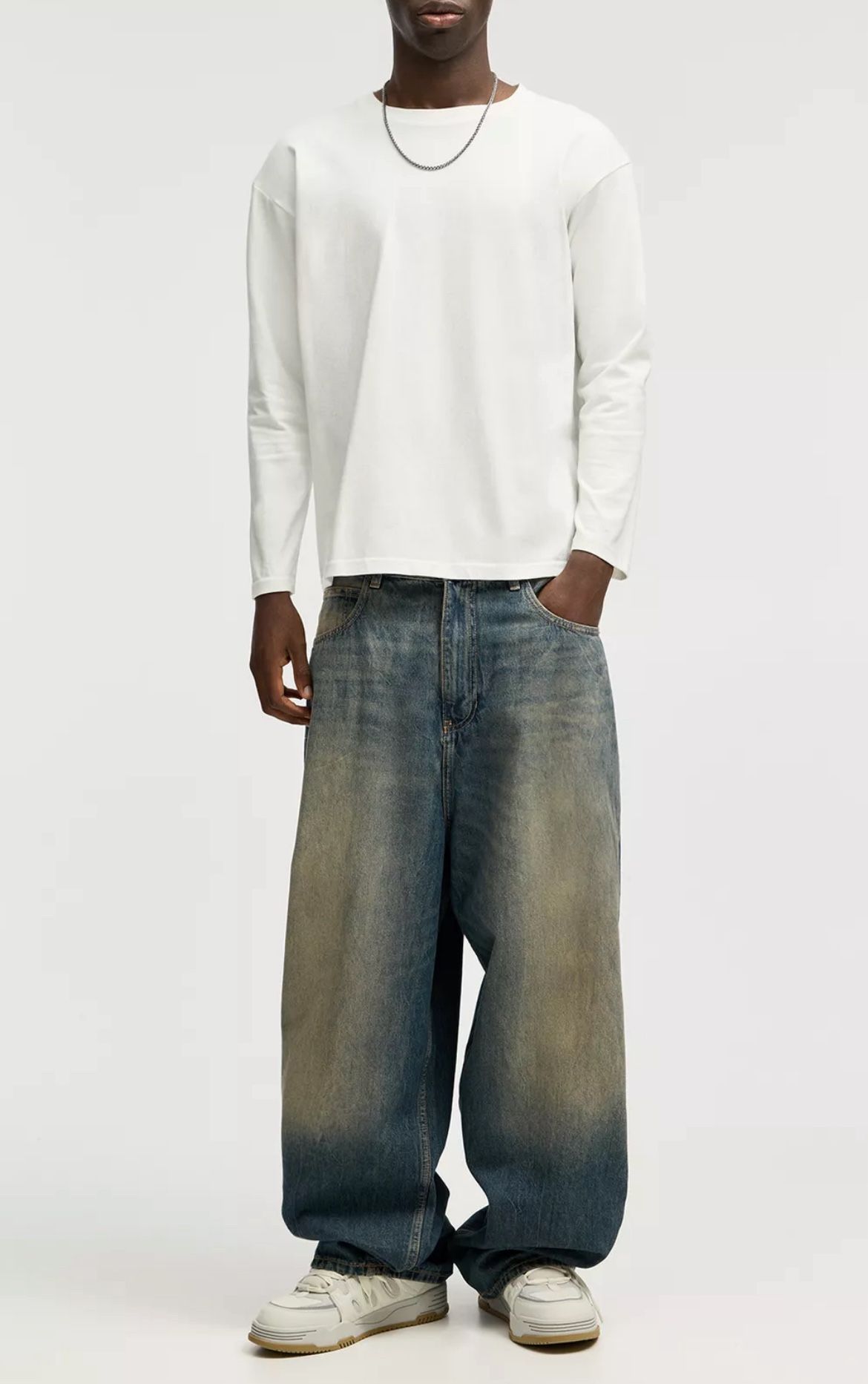 28 Inch Pull&Bear Blue Jeans