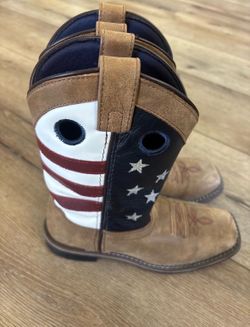 Cody James kids boots size 3