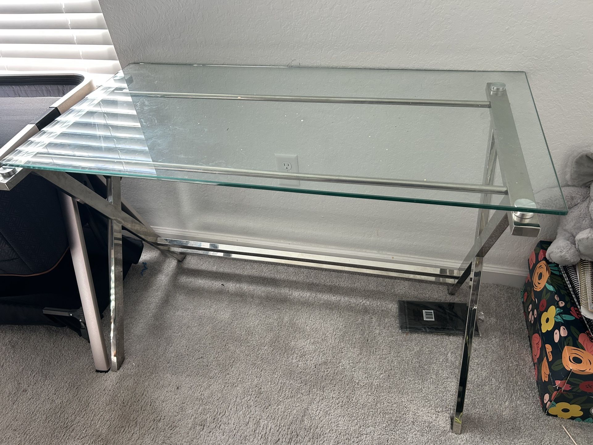 Clear Desk