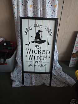 Halloween sign