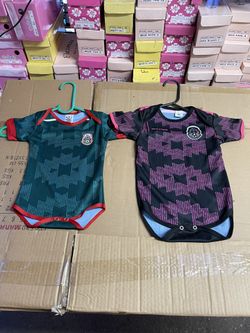 Uniformes De Nino De Mexico . Mamelucos Talla 1 Y 2 $15 Uniforme Ross Talla 2 ,4,6,8,10,12 Verde Sizes 4,6 