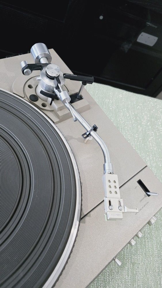 Pioneer PL-520 Vintage Turntable Phono Record Player Direct Drive