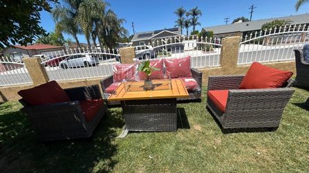 Patio furniture set outdoor new in the box
