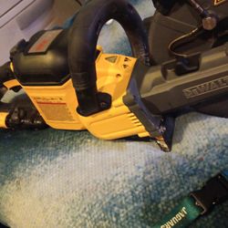 Concrete  Saw  Dewalt 